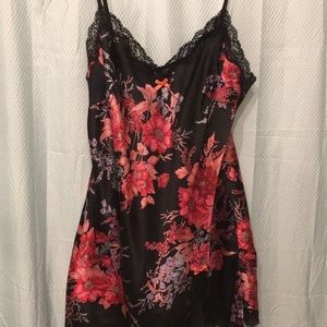 Silky Baby Doll Victoria Secret slip
